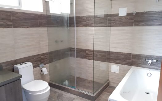 CHIA VEREDA LA BALSA VENTA CASA 133.42 M2 3 NIVELES, $610.000.000