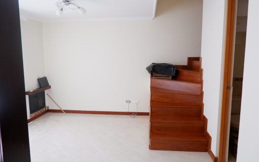 PRADERA NORTE VENTA CASA 92 M2, 3 NIVELES, $550.000.000