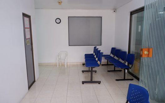 NORMANDIA OCCIDENTAL VENTA CASA COMERCIAL 242 M2, TERRENO 12×16,468 MTS, $1.480.000.000